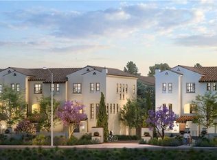 305 Ford Rd, Costa Mesa, CA 92627