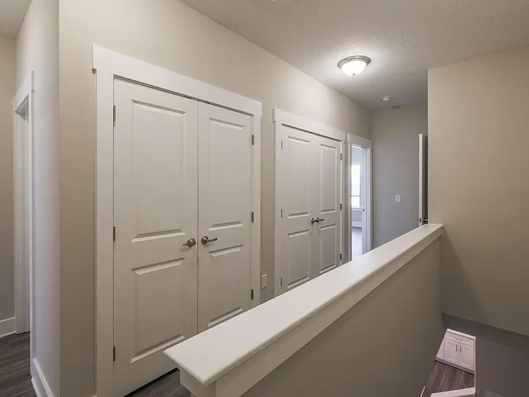 328 Date Palm Ln — Photo 6