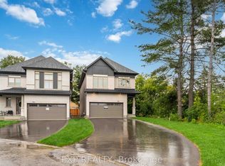 748 Ovation Grv, Ottawa, ON K1T0X6
