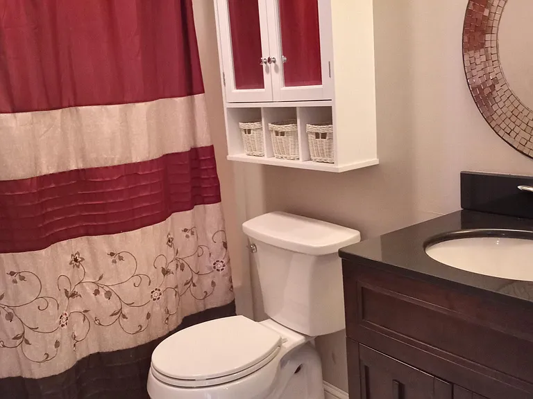 Full bath attached to main living area.