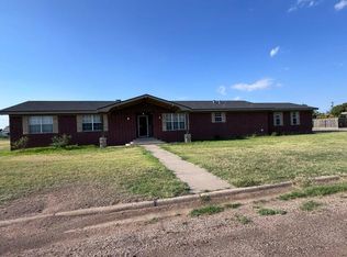 1024 Apogee Dr, Lockney, TX 79241