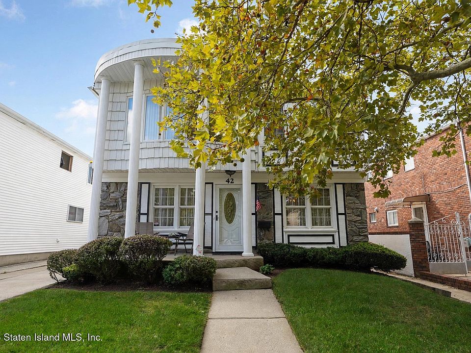 1st image of 42 Plymouth Rd