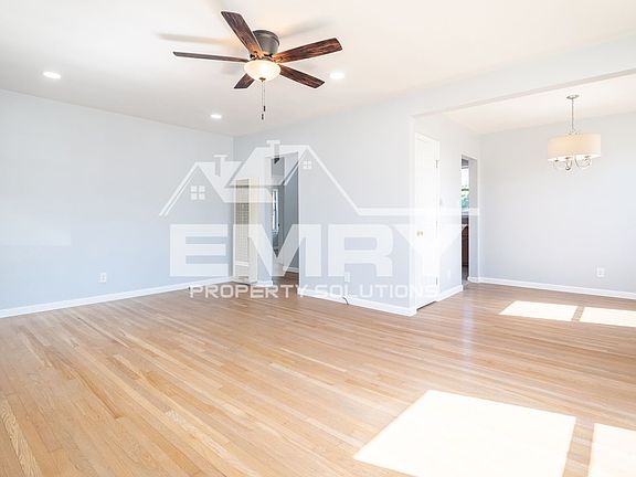 3rd image of 1416 S Woods Ave