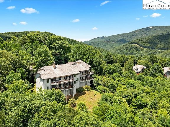 4th image of 603 Elk Knob Drive #D-4