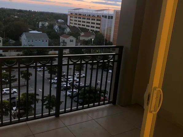 550 Okeechobee Blvd APT 827, West Palm Beach, FL 33401