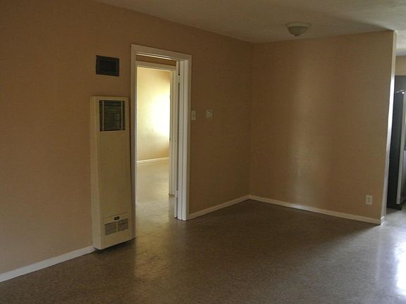5th image of 933 Avondale Ave