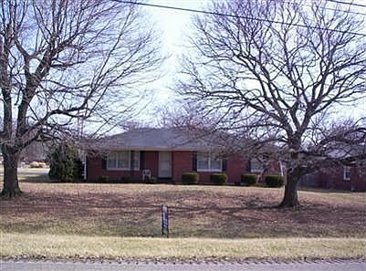 1st image of 300 Park Hills Dr