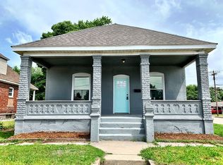 103 W Acton Ave, Wood River, IL 62095