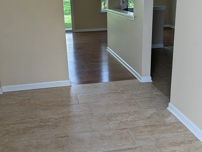 2908 Rutland Cir — Photo 3