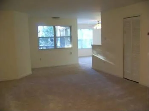 20 Deer Run Ct #514, Baltimore, MD 21227