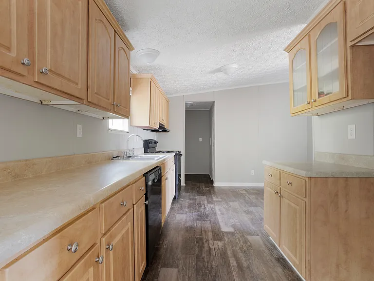 11612 Independence Rd — Photo 2