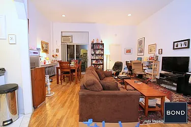 Rented by Bond New York