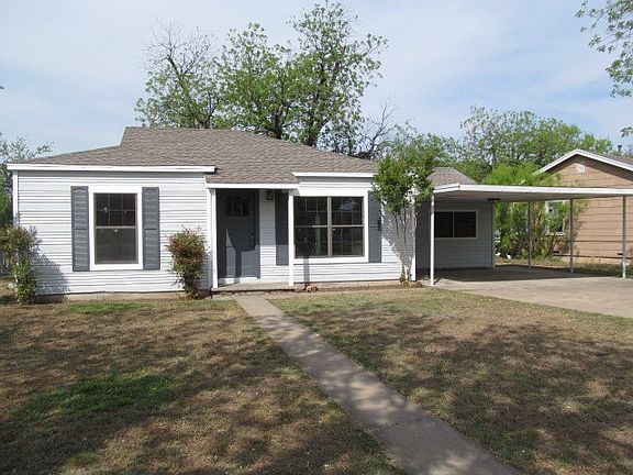 2nd image of 223 La Salle Dr
