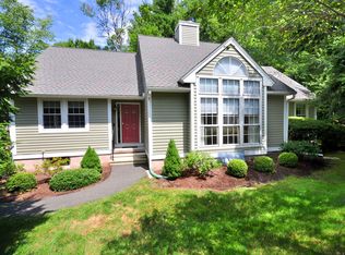 2 Whytewood Ln #2, Granby, CT 06035
