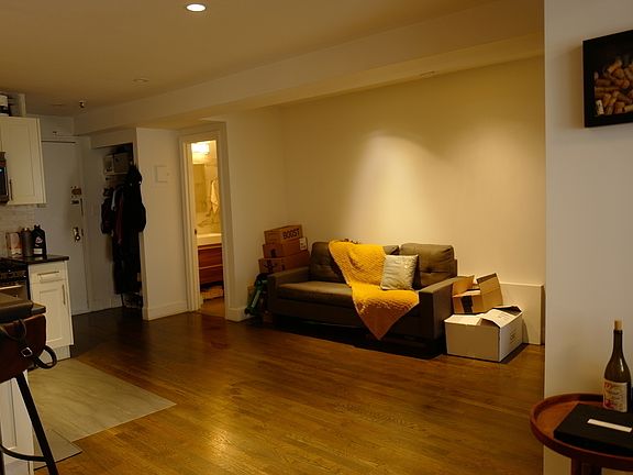 5th image of 66 Pearl St APT 201