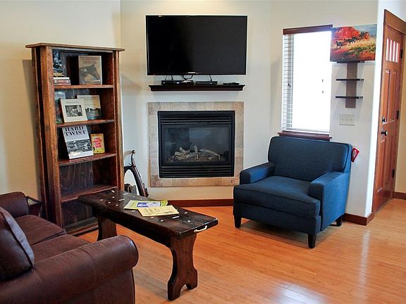 4th image of 3337 N 27th Ave Unit 31