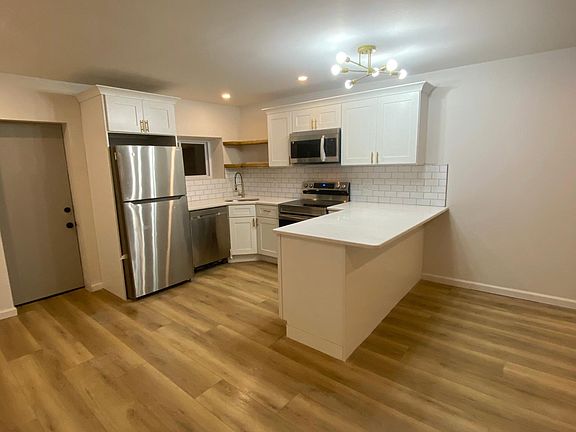 5th image of 6215 N Gratz St