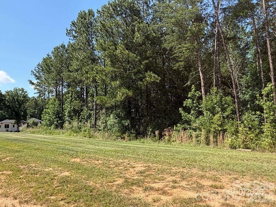 1st image of 315 Grassy Ridge Ct