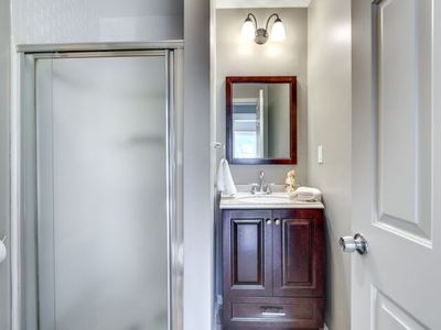 55 Bourne St, Jamaica Plain, MA, 02130