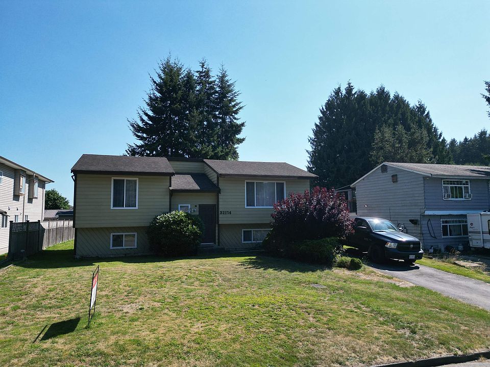1st image of 32174 Sandpiper Pl