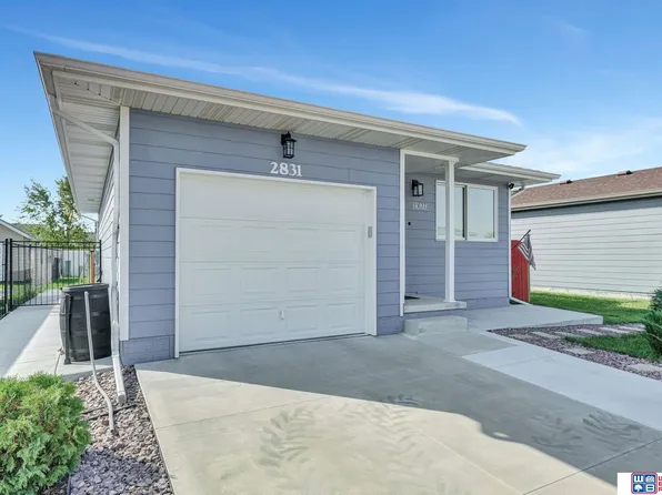 2831 W Sumner St, Lincoln, NE 68522