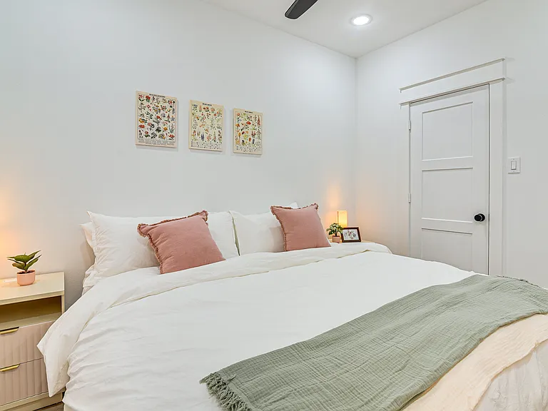 1503 Egypt St — Photo 23
