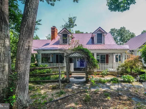 148 Green Hill Ridge Ct, Front Royal, VA 22630