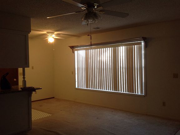 2nd image of 1908 Kirby Dr