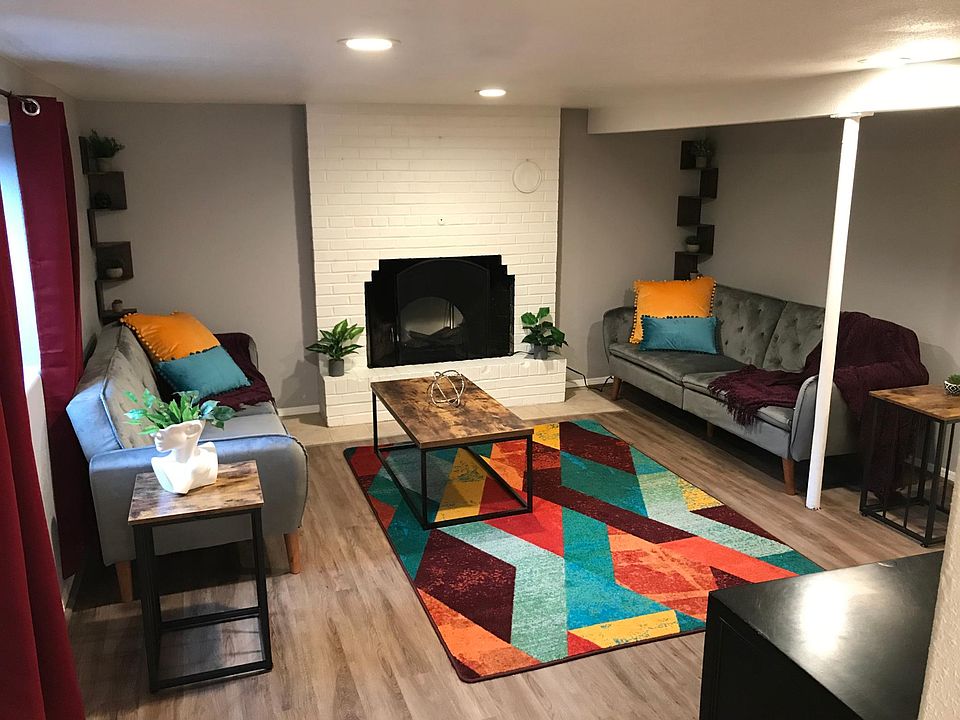 1st image of 2909 Grand Blvd #C