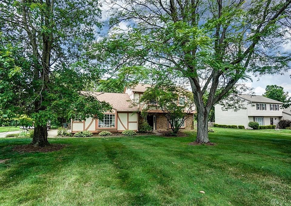 1st image of 8731 Castlecreek Dr