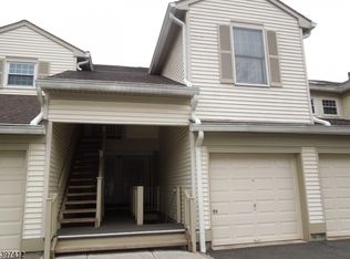 95 Jamestown Rd, Basking Ridge, NJ 07920