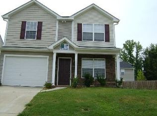 3943 Damask Dr, Charlotte, NC 28206