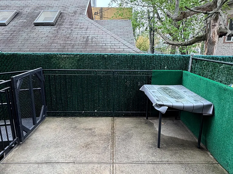 407 Ocean View Ave #1 — Photo 10