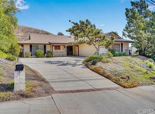 11828 Woodley Ave, Granada Hills, CA 91344