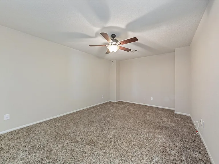19907 Sloan Ridge Ln — Photo 33