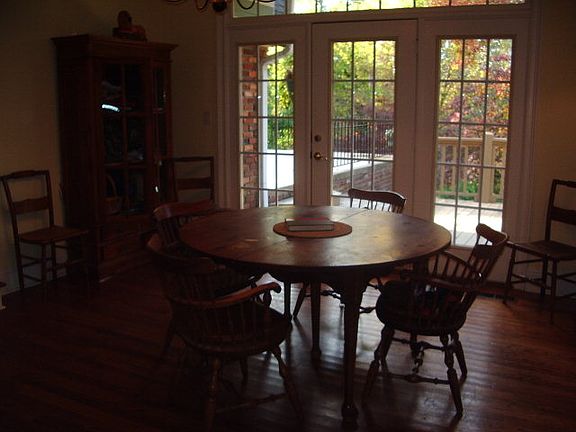 Breakfast Room