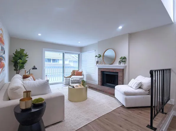 3274 Caminito Ameca, La Jolla, CA 92037