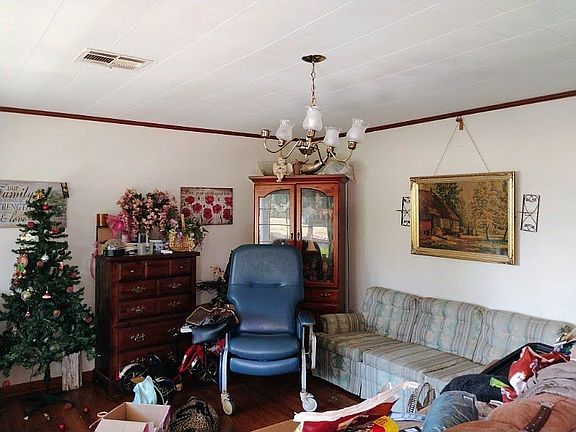 5th image of 229 County Road 1412