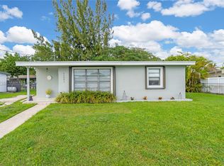 11301 SW 48th St, Miami, FL 33165