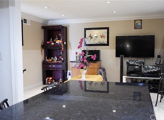 3rd image of 8561 Jennrich Ave