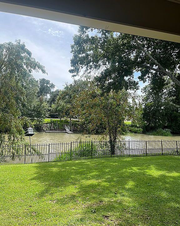1st image of 234 E Bayou Rd