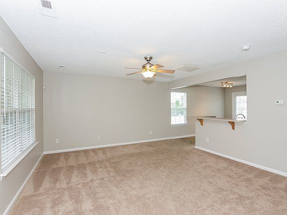 4th image of 14505 Arlandes Dr