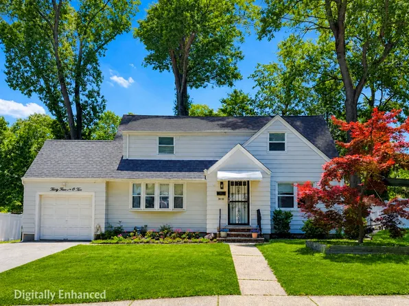 34-02 Lenox Dr, Fair Lawn, NJ 07410
