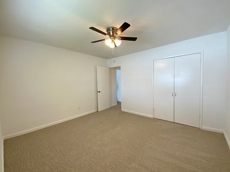 Bedroom (1)