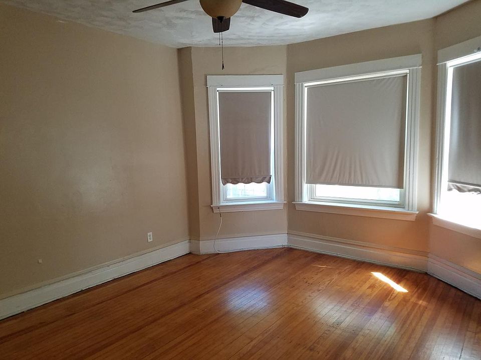 1st image of 7422 S Kimbark Ave #2