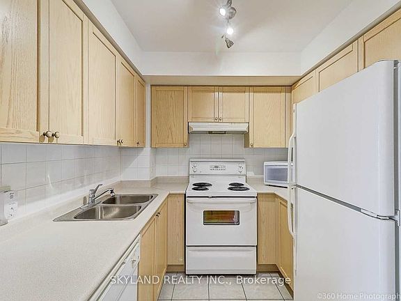 5th image of 22 Olive Ave #1703