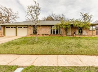 1619 Cresthaven Dr, Pantego, TX 76013