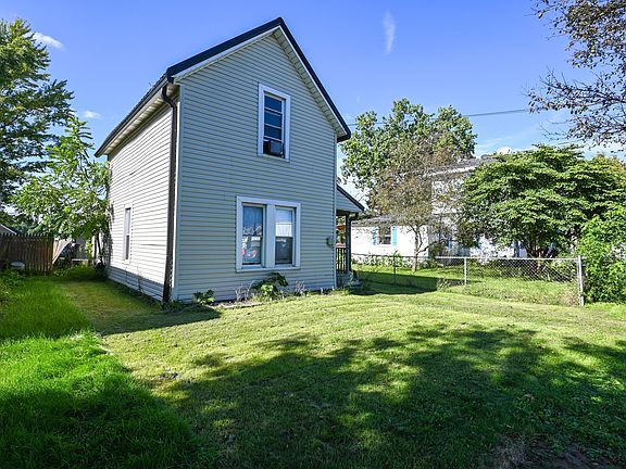 4th image of 228 W Espy St