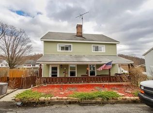 214 Main St, Dunbar, PA 15431