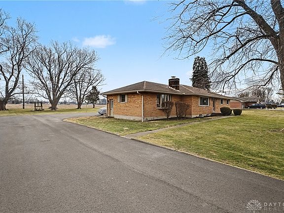 3rd image of 6105 Country Estates Dr